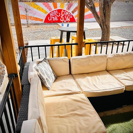 Casa Charleston-3Br-2Bath-Hot Tub-Pet Friendly-No Pet Fees! Villa แอลบูเคอร์คี ภายนอก รูปภาพ