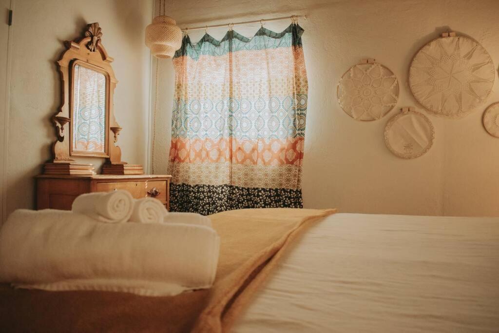 Casa Charleston-3Br-2Bath-Hot Tub-Pet Friendly-No Pet Fees! Villa แอลบูเคอร์คี ภายนอก รูปภาพ